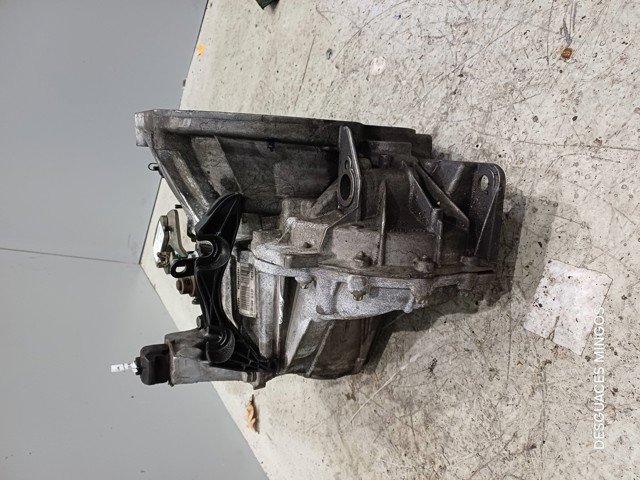 Mechaniczna skrzynia biegów w komplecie PK4004 RENAULT