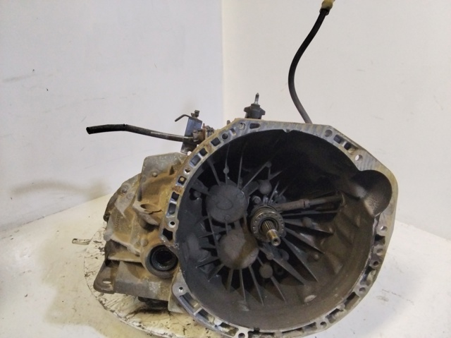 Mechaniczna skrzynia biegów w komplecie PK4005 RENAULT