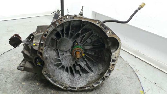 Mechaniczna skrzynia biegów w komplecie PK4005 RENAULT