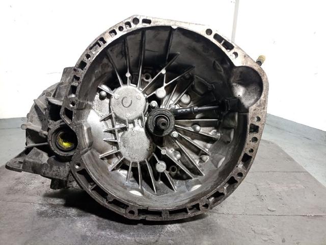 Mechaniczna skrzynia biegów w komplecie PK4005 RENAULT