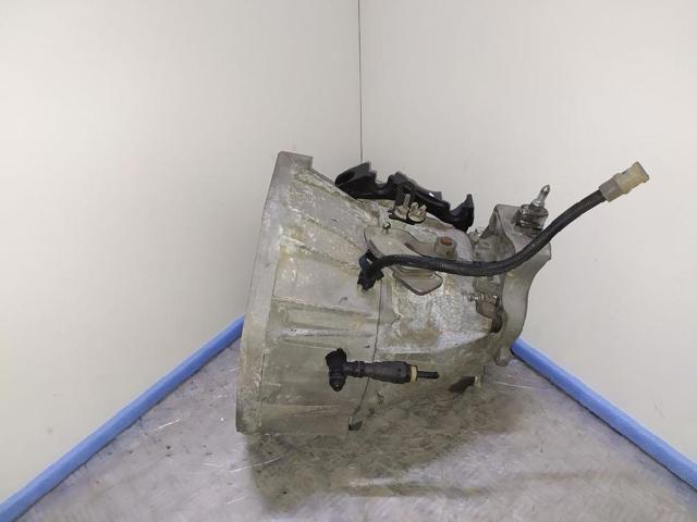 Mechaniczna skrzynia biegów w komplecie PK4007 RENAULT