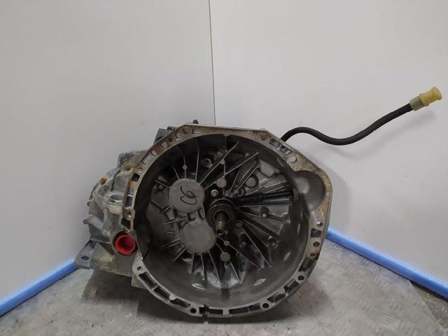 Mechaniczna skrzynia biegów w komplecie PK4007 RENAULT