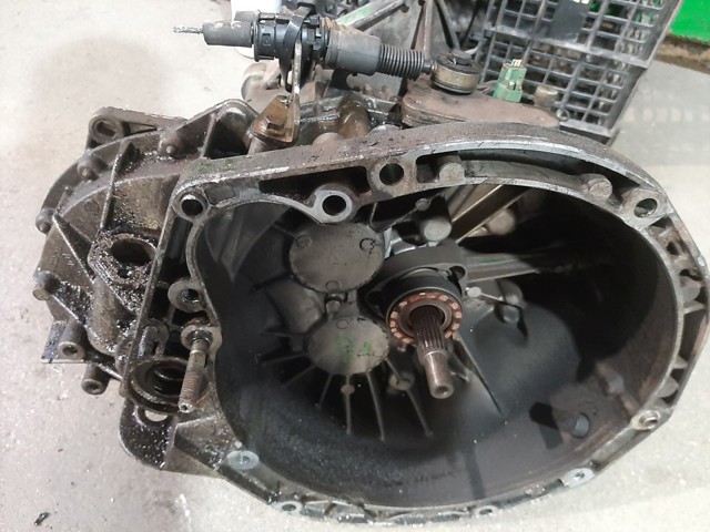 Mechaniczna skrzynia biegów w komplecie PK6001 RENAULT