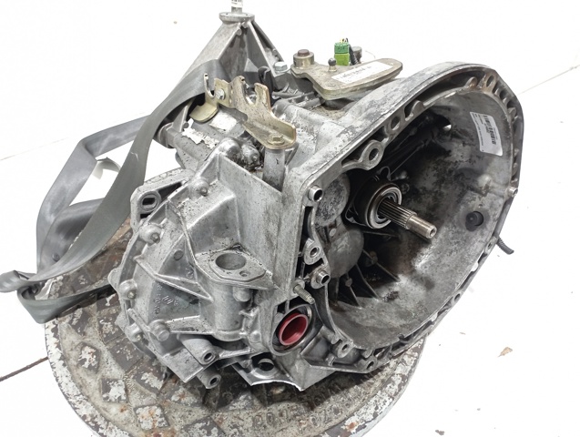 Mechaniczna skrzynia biegów w komplecie PK6018 RENAULT