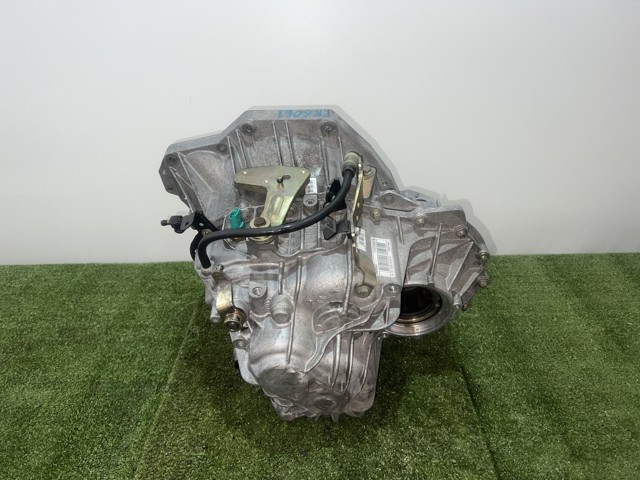 Mechaniczna skrzynia biegów w komplecie PK6061 RENAULT