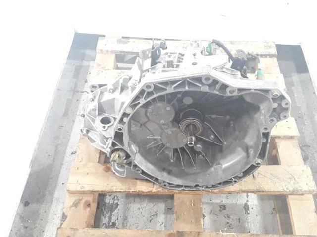Mechaniczna skrzynia biegów w komplecie PK6061 RENAULT