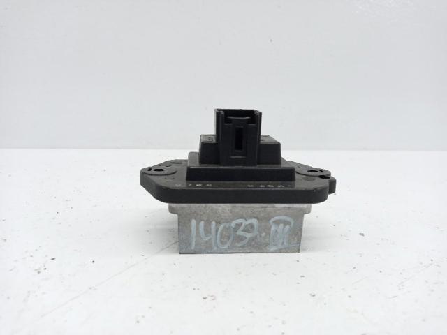 Rezystor wentylatora nagrzewnicy (ogrzewacza kabiny) PM010010B MAZDA