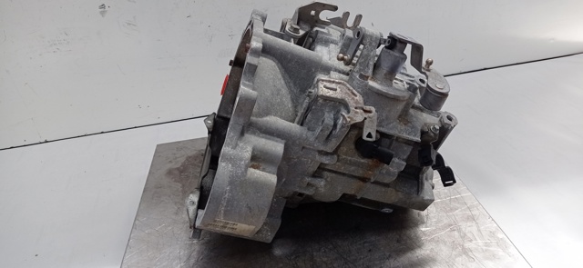 Mechaniczna skrzynia biegów w komplecie PMN130193 MITSUBISHI