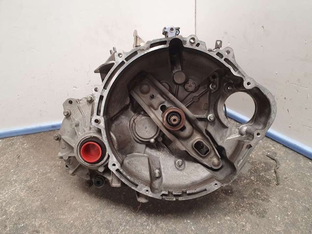 Mechaniczna skrzynia biegów w komplecie PMN130193 MITSUBISHI