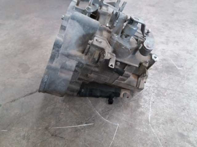 Mechaniczna skrzynia biegów w komplecie PMN130193 MERCEDES