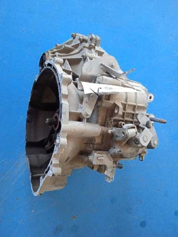 Mechaniczna skrzynia biegów w komplecie PMN130193 MERCEDES