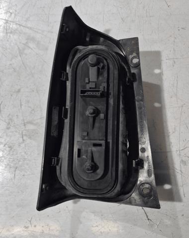 Lampa zespolona tylna prawa Q0012861V001000000 MERCEDES