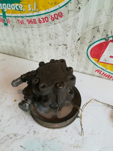 Pompa wspomagania hydraulicznego kierownicy QVB000110E LAND ROVER