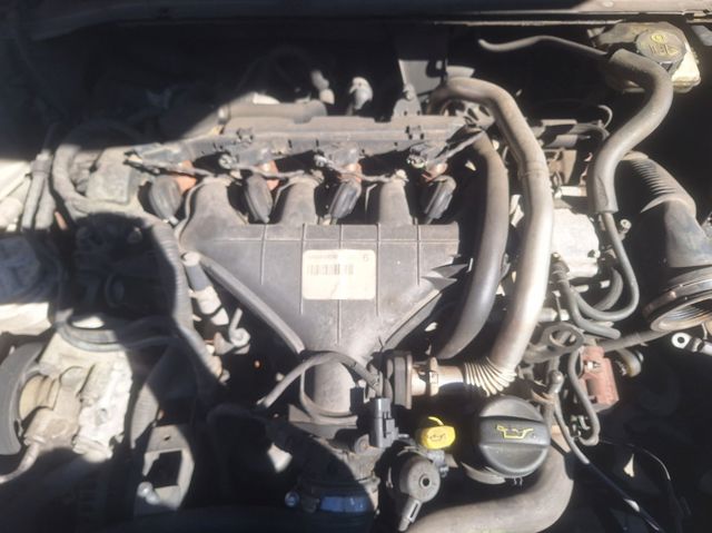 Silnik w komplecie QXBA FORD