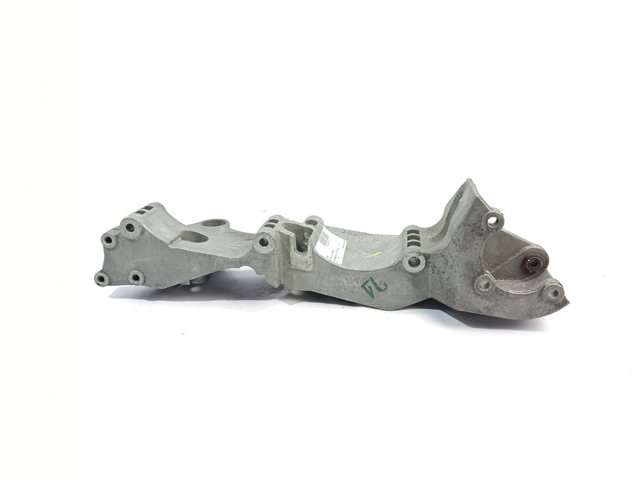 Wspornik alternatora R045903143C VAG