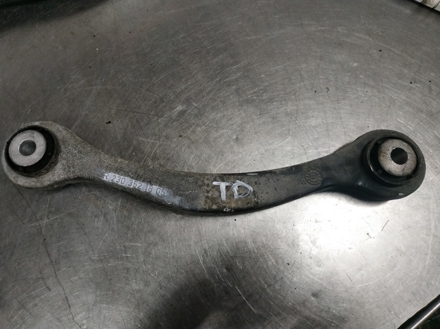 R2303521805 Mercedes
