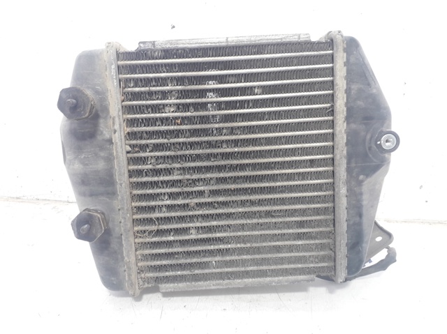Chłodnica intercoolera R2AX13565 MAZDA
