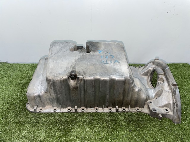Miska olejowa silnika R6110140202 MERCEDES