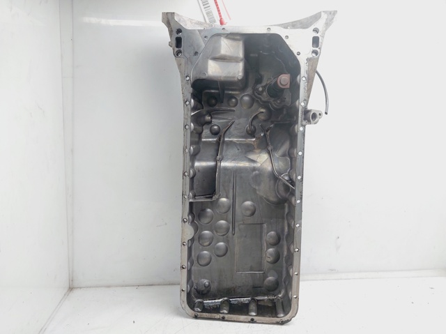 Miska olejowa silnika R6470140502 MERCEDES