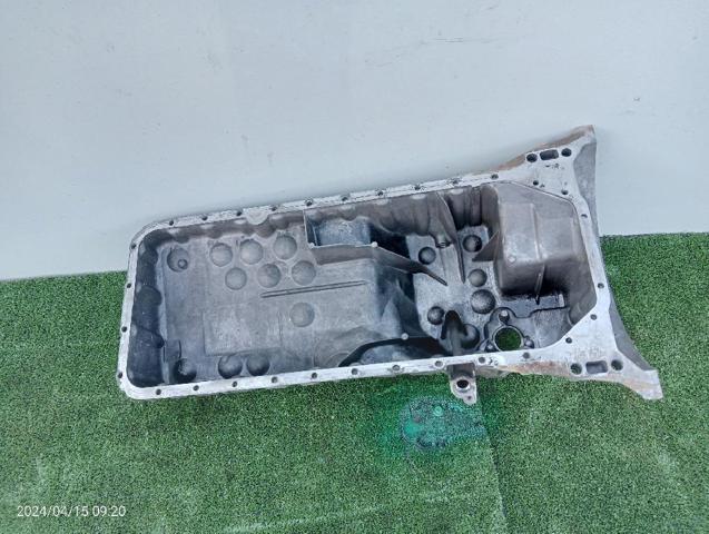 Miska olejowa silnika R6470140502 MERCEDES