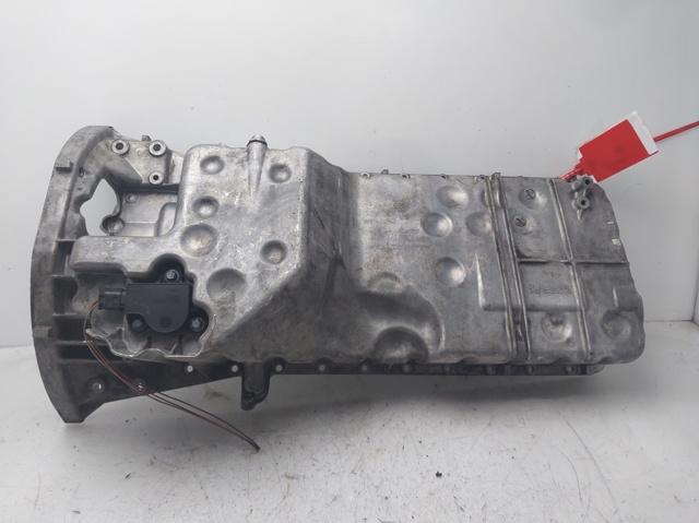 Miska olejowa silnika R6470140502 MERCEDES