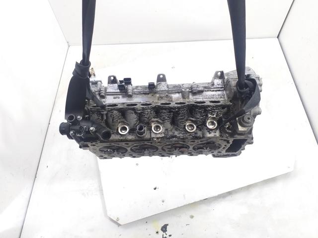 Głowica cylindrów R6680160801 MERCEDES