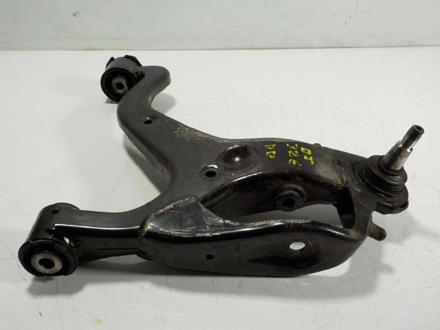Wahacz zawieszenia przedniego dolny prawy RBJ500446 LAND ROVER