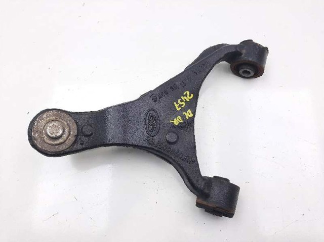 Wahacz zawieszenia przedniego prawy górny RBJ500840 LAND ROVER