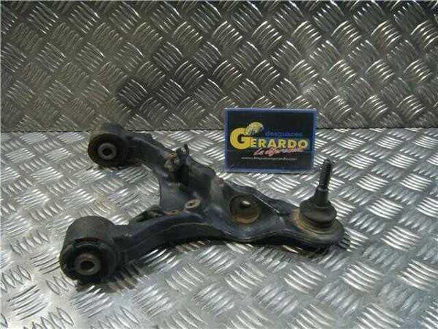 Wahacz zawieszenia przedniego prawy górny RBJ500840 LAND ROVER