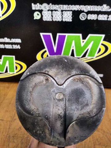 Silnik w komplecie RD28 NISSAN