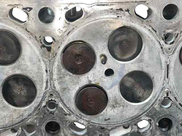 Głowica cylindrów Mazda 5 1 CR