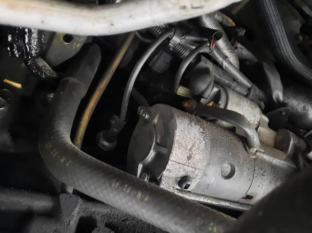 RF5C18400 Mazda