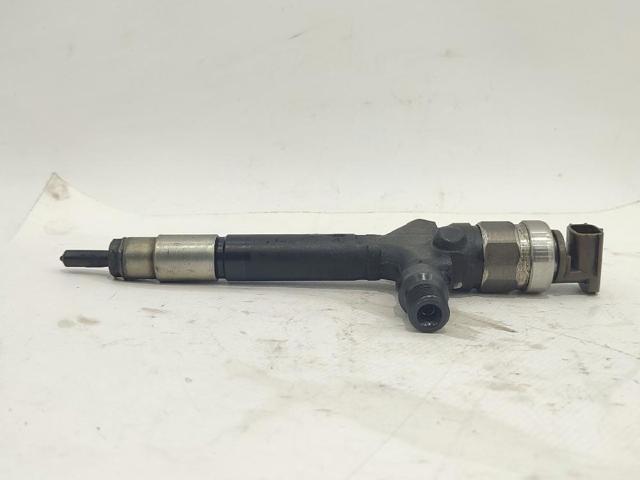 Wtryskiwacz paliwa RF7J13H50 MAZDA