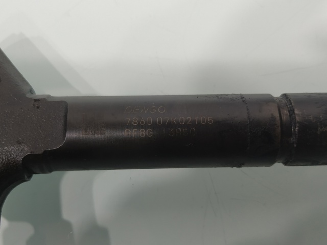 Wtryskiwacz paliwa RF8G13H50 MAZDA