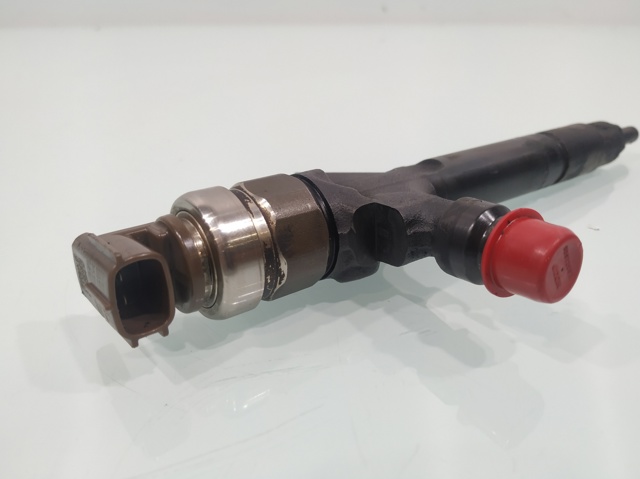 Wtryskiwacz paliwa RF8G13H50 MAZDA