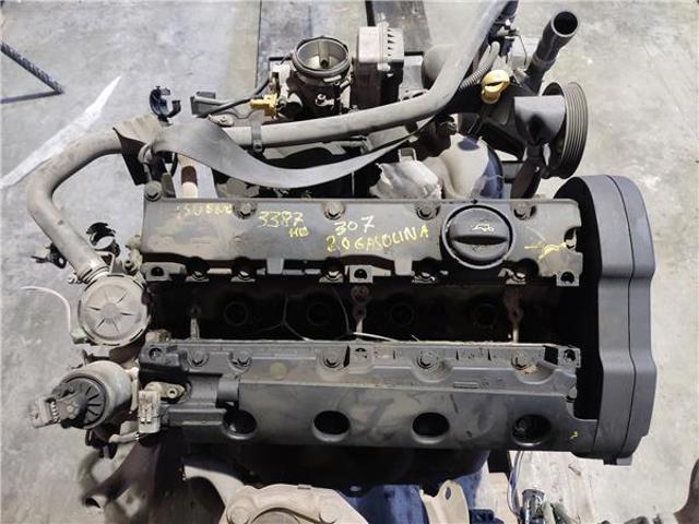 Silnik w komplecie RFNEW10J4 PEUGEOT