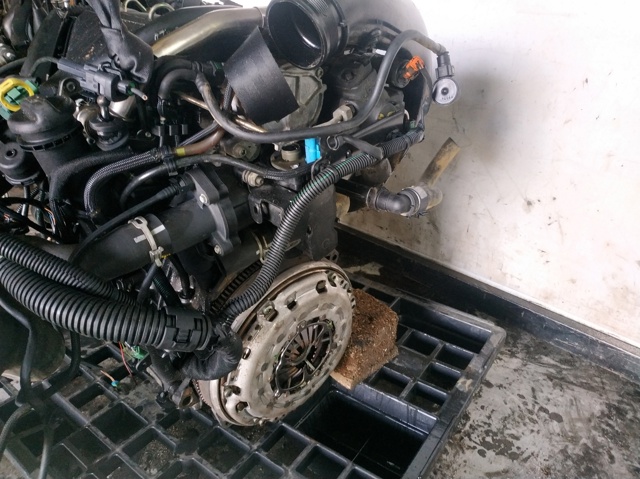 Silnik w komplecie RHR PEUGEOT
