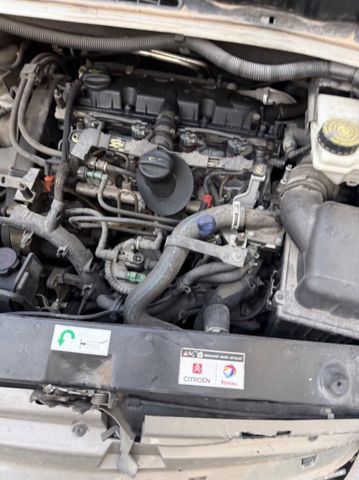 Silnik w komplecie RHY PEUGEOT