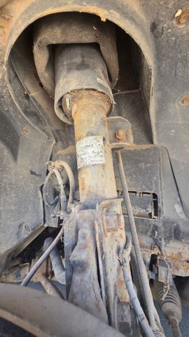 Amortyzator przedni prawy RNB000740 LAND ROVER