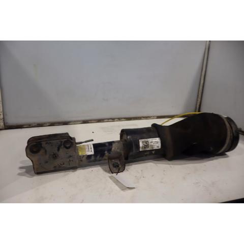 Amortyzator przedni prawy RNB000740 LAND ROVER