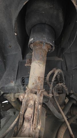 RNB000750 Land Rover