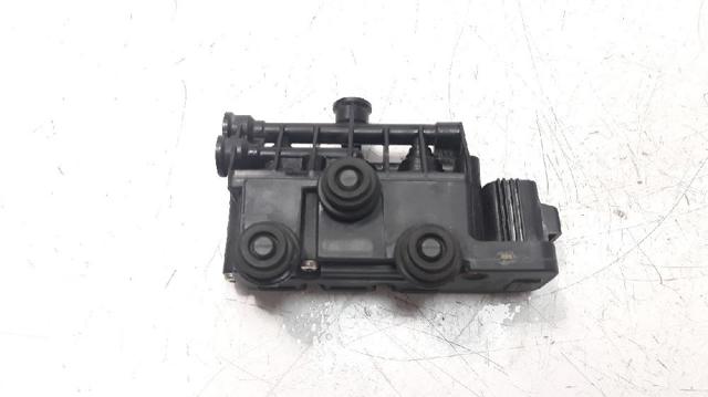 RVH000095 Land Rover