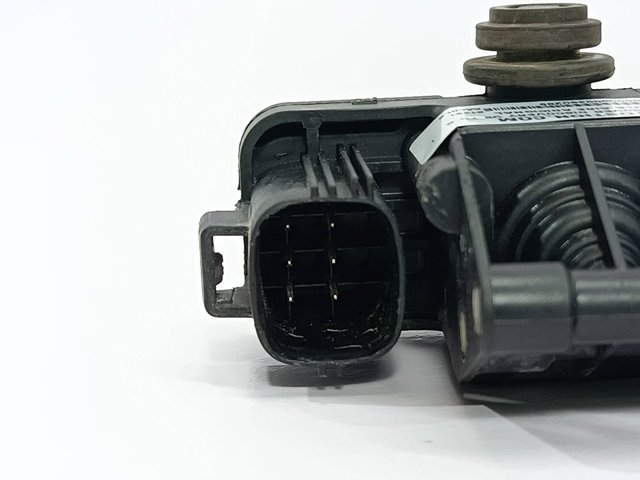 RVH000095 Land Rover