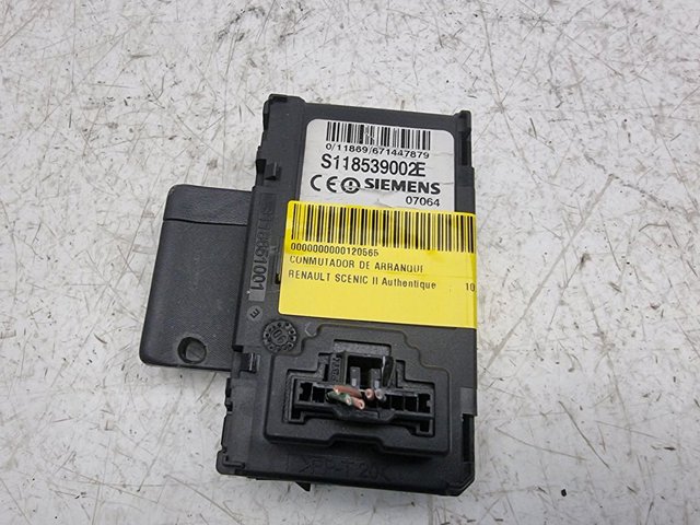 S118539002E Renault (RVI)