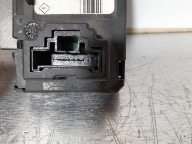 Stacyjka zapłonowa S118539002E RENAULT