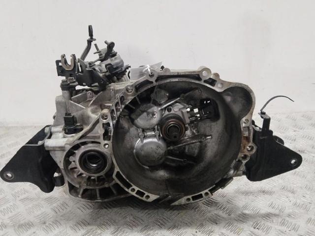 Mechaniczna skrzynia biegów w komplecie KIA Magentis 2 MG