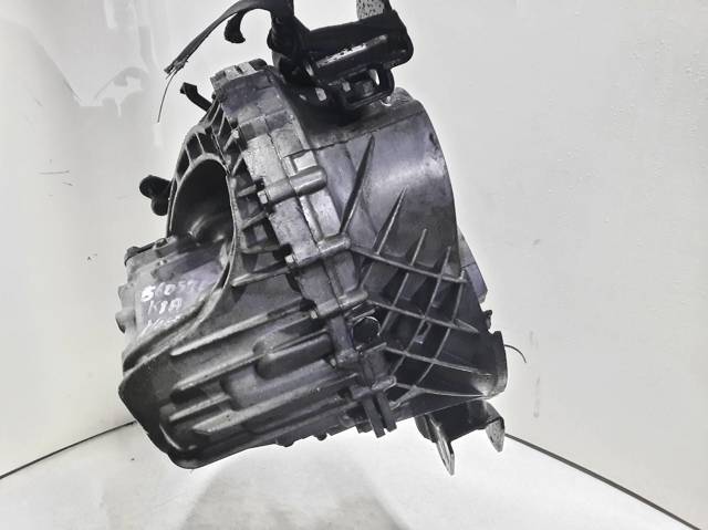 Mechaniczna skrzynia biegów w komplecie KIA Magentis 2 MG