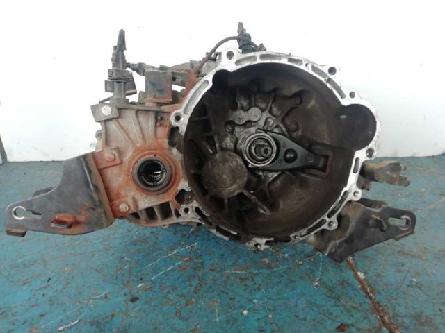 Mechaniczna skrzynia biegów w komplecie S61767 HYUNDAI