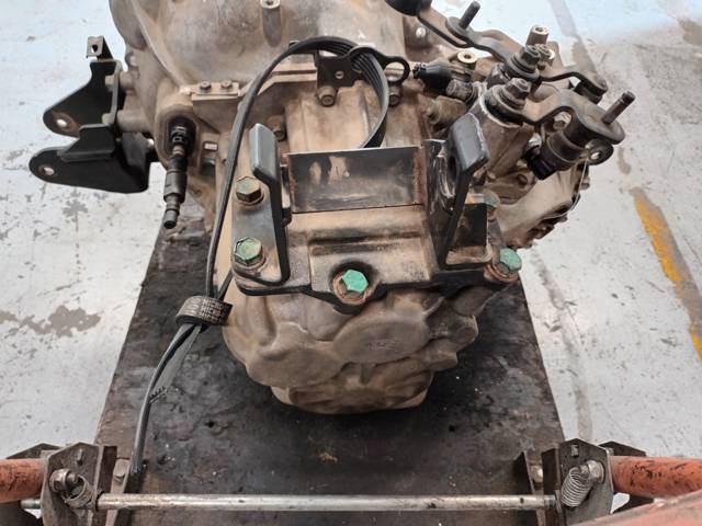 Mechaniczna skrzynia biegów w komplecie S620JC HYUNDAI