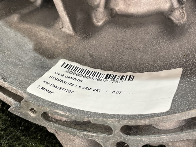 Mechaniczna skrzynia biegów w komplecie S71767 HYUNDAI